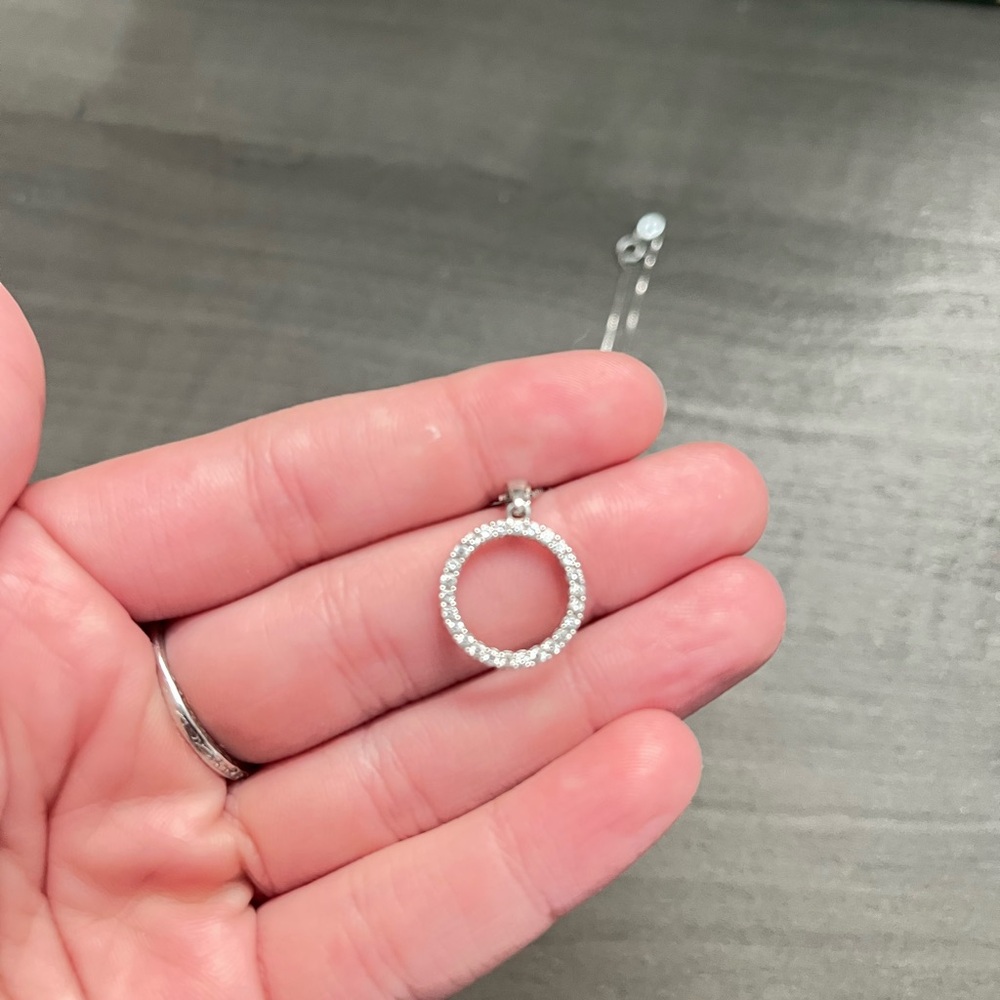 Delicate Lab-Grown Diamond Necklace – Unique Moments Jewelry